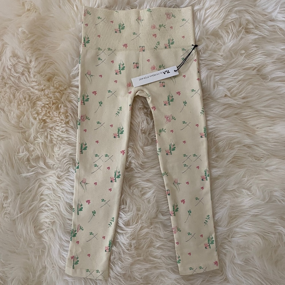 Morgan Stewart Sport Leggings NWT
